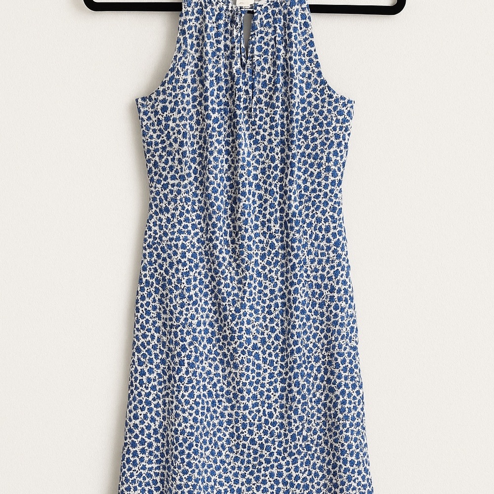 🌸 ANN TAYLOR LOFT Blue & White Floral Halter Dress – Size 2P